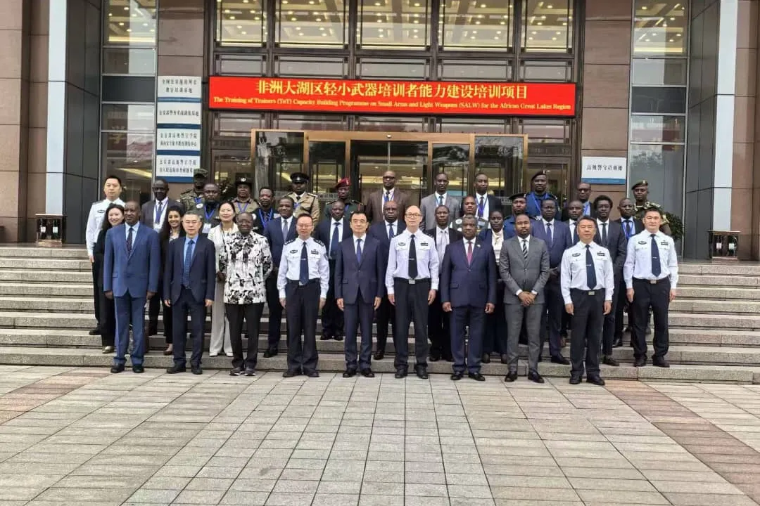 China Host Training of Trainers on Small Arms and Light Weapons Management Training of Trainers on Small Arms and Light Weapons Management
